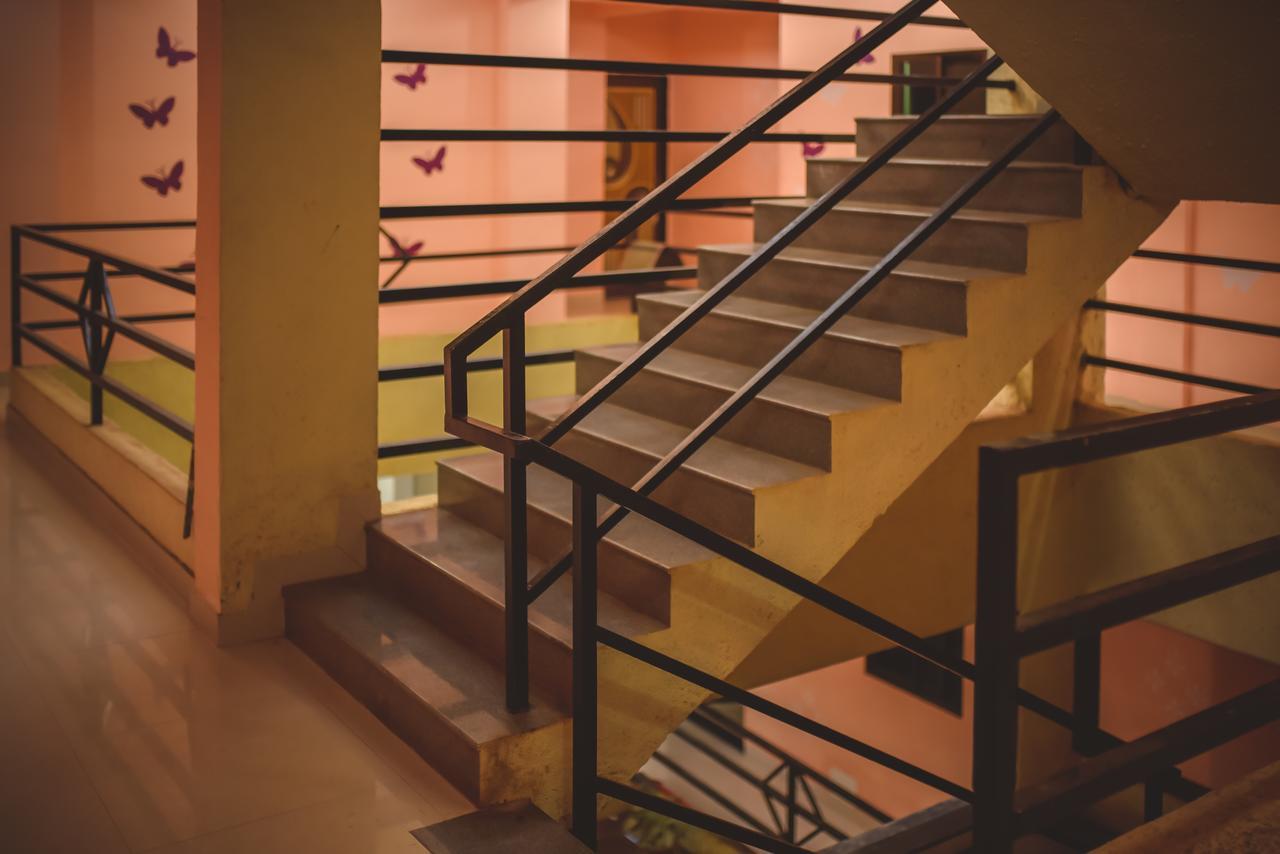 Mhatre Holiday Home Alibag Luaran gambar