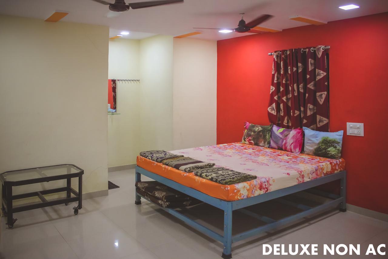Mhatre Holiday Home Alibag Luaran gambar